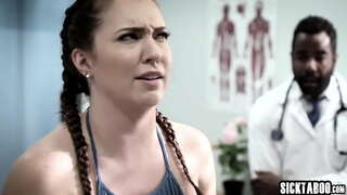 فاتنة الساخنة مادي O رايلي يتمتع المتشددين كس سخيف