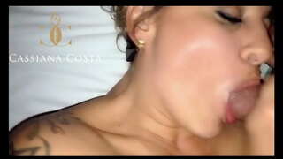 Dostu və həyat yoldaşım ejaculando mənim ağız