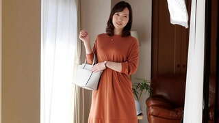 &quot;أنا دائما أدعي أن أمارس الجنس مع زوجي.هارونا Egawa ، 40 عاما.وهي أم لطفل واحد متزوج منذ 15 عاما.Gaten الفتيات الذين عادة ما تكون مختلطة مع الرجال في مواقع البناء والقيام قوة العمل.هارونا من مثل هذا الرجل يواجه فقدان الجسم الفتيات في المدرسة الثانوية ، ولكن أيضا الجانب لطيف الذي يحب المغازل في الحمام.بيد أنني أمارس الجنس مع زوجي مرة واحدة في الشهر.علاوة على ذلك, يبدو أن هناك تقنية بعد الإدراج وهي دائما يدعي acme.