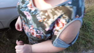 Pubbliku mara tal-russu l-ĦOXNA hi sabiħa big u lesbjani barra