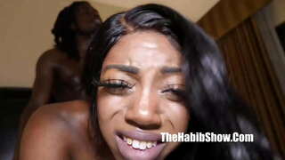 Crystal cooper skinny s booty drobná hříčka miluje cameroncongo bbc