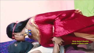 Кайнар һиндстан хатын-кызлар останавливаются минем белән кунакханәдә һәм трахают мине