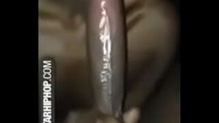 להפוך אגוז יצא יו האף