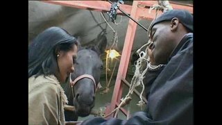 Дикий катгый групповуха румынская кыз 4 зур хуи берьюлы эчендә