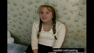 Симпатичная Кэти пробуется бул ролду порно