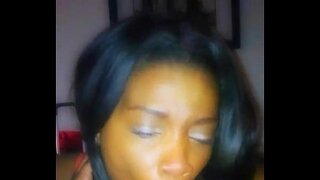 DaRealAnisa ന് എസ്.