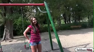 Ņ�里斯蒂娜的性交，在公共为现金