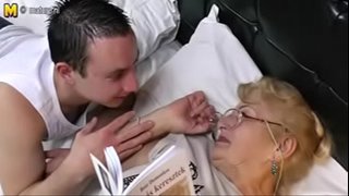 Акысыз эски