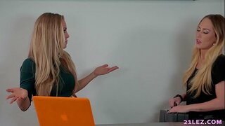 Агент-лесбиянка попалась карата сексуальную шпионку