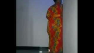 Wobbly big african donk booty