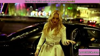 Rubio chega ao seu cliente dominante empresaria.Ela dixo a se espir e recibe unha correa no.Tempo para lamber bichano.Despois de que shes esfregar por ela e ve o seu facesitting ela ata cums na súa boca.Shes dedos e pide para cum