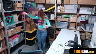 Длинноногую чым застукали соода борбору жана одоно бузулушу трахнули