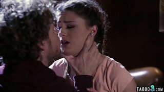 Детектив барояшон китобе аз сучкам қонеъ онро ба канорагирӣ аз зиндон