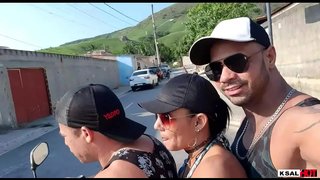 Rive tounen lakay ou apre yon anpil nan gen anpil grès , se konsa, mwen mande pou kout pyen la pou kabinè avoka a sou ou bourik cho