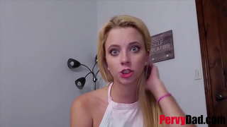 Vicpatro helpas teen kun problemoj