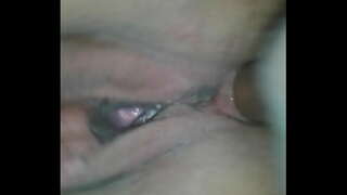 Emäntä nauttia perseeseen hänen vaimonsa