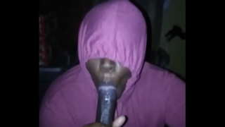 Crno stablo velika lijepa žena хлебает sjemena iz druge Bi-bi-si